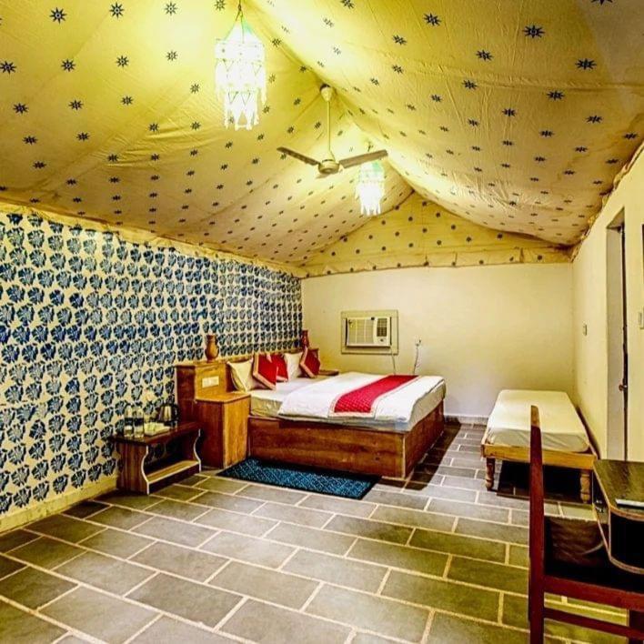 Om Luxury Resort Jaisalmer Habitación foto