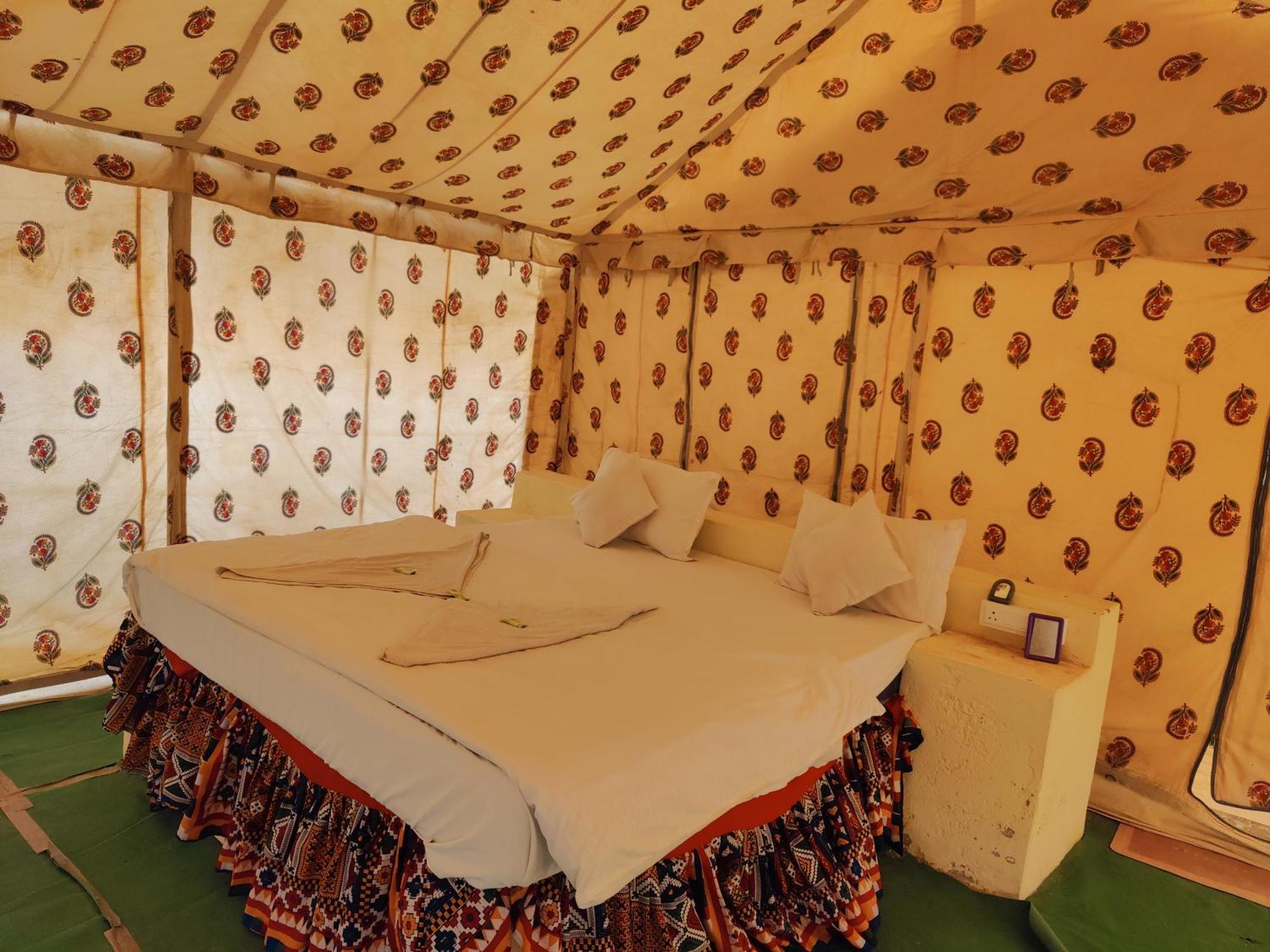 Om Luxury Resort Jaisalmer Habitación foto